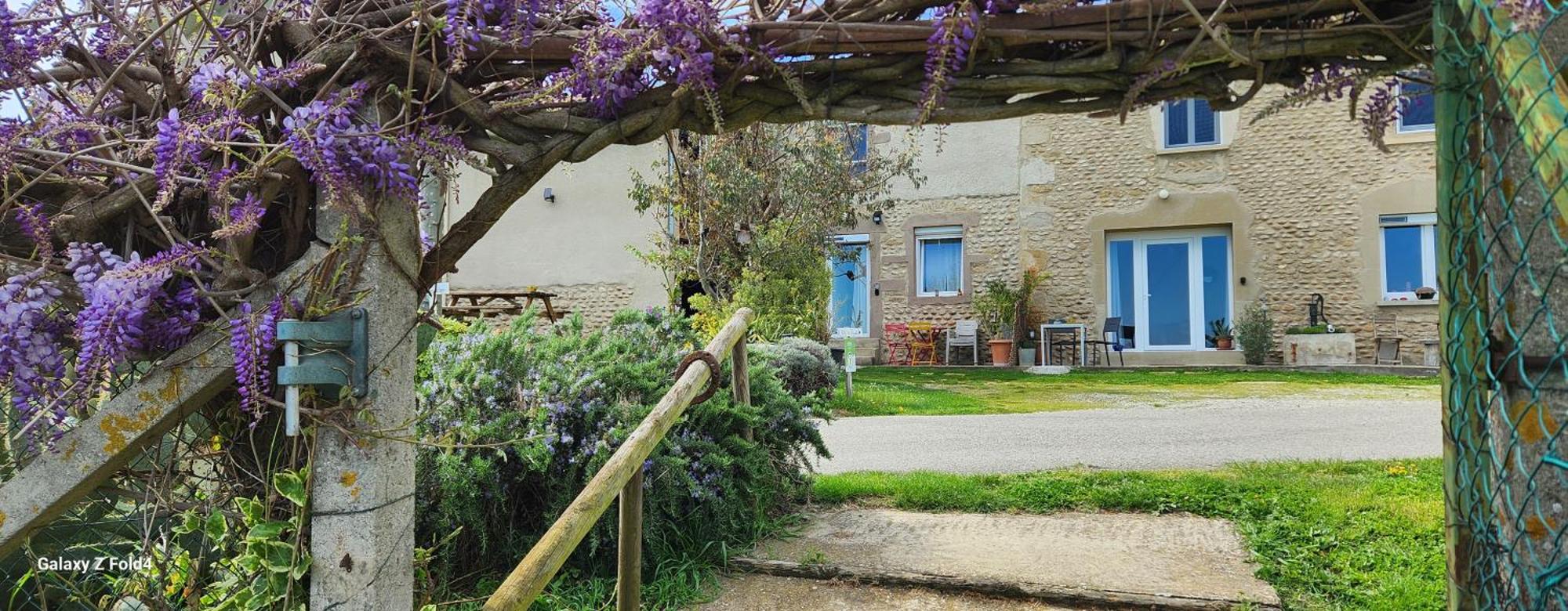 فيلا Les Figuets Chateauneuf-de-Galaure المظهر الخارجي الصورة